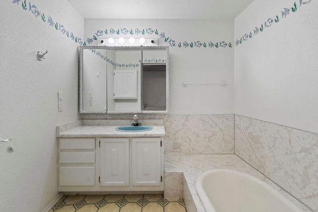 6606 E Wagner Rd, Spokane, WA 99223