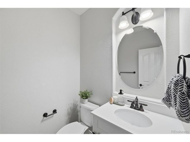 4749 Nighthorse Ct, Parker, CO 80134