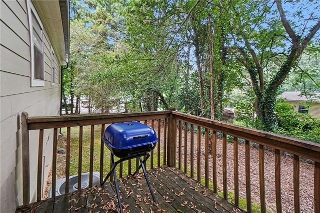 1415 Sycamore Drive, Kennesaw, GA 30152