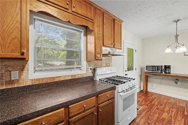 1415 Sycamore Drive, Kennesaw, GA 30152