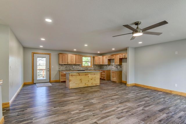 25173 Farm Road 1266, Shell Knob, MO 65747