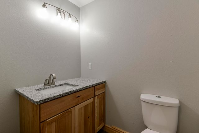 25173 Farm Road 1266, Shell Knob, MO 65747