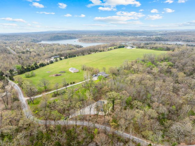 25173 Farm Road 1266, Shell Knob, MO 65747