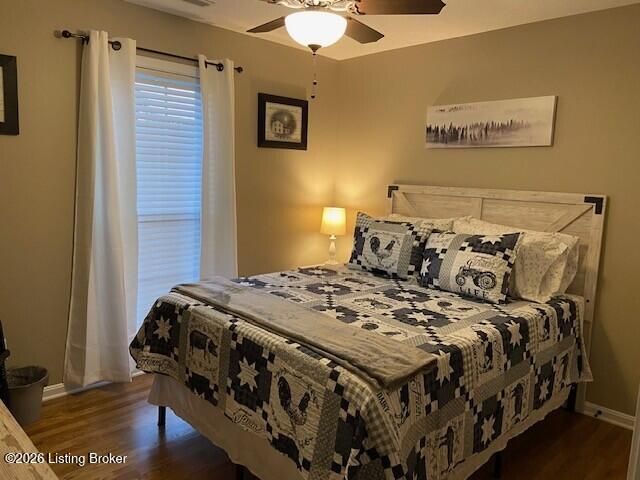 482 Oxmoor Dr, Elizabethtown, KY 42701