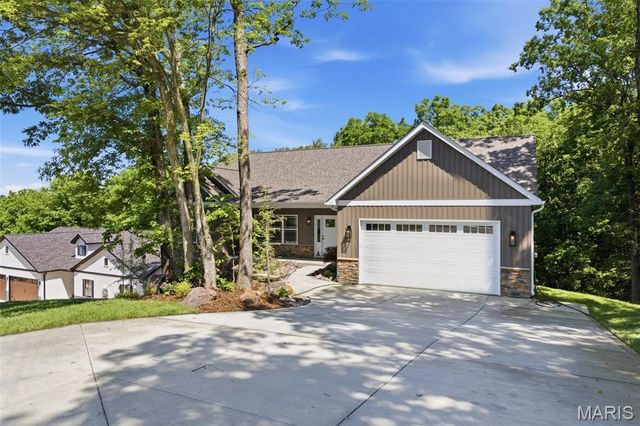 658 Mahogany Drive, Foristell, MO 63348