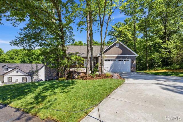 658 Mahogany Drive, Foristell, MO 63348