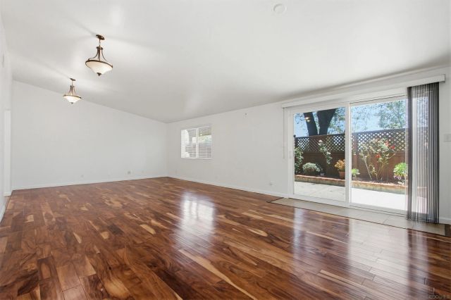 227 Skyridge Lane, Escondido, CA 92026