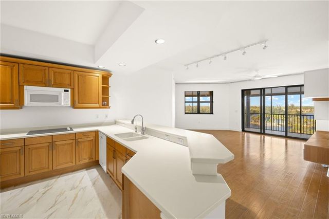 14380 Riva Del Lago DR # 803, Fort Myers, FL 33907