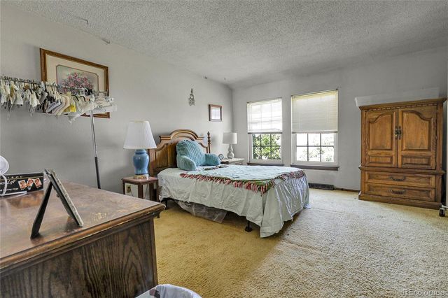 2864 S Vaughn Way, Aurora, CO 80014