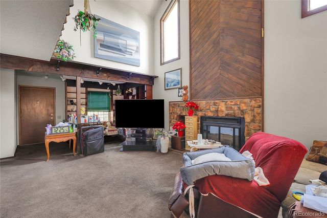 2864 S Vaughn Way, Aurora, CO 80014