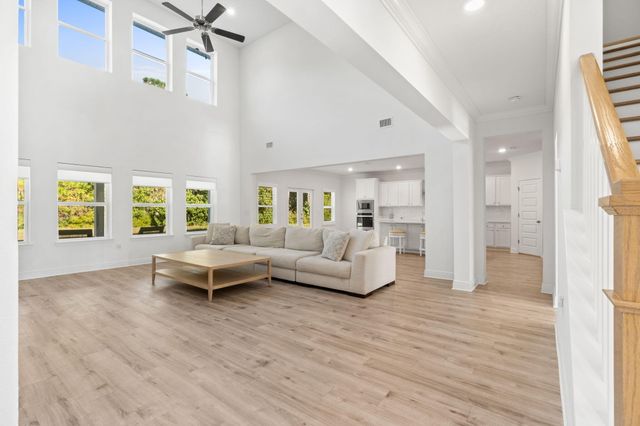 126 Tierra Verde Way, Panama City Beach, FL 32407