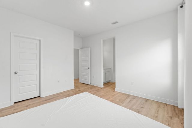 126 Tierra Verde Way, Panama City Beach, FL 32407