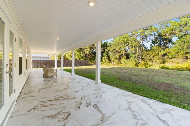 126 Tierra Verde Way, Panama City Beach, FL 32407