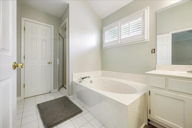 8560 SUNNYVALE ST S, Cordova, TN 38018