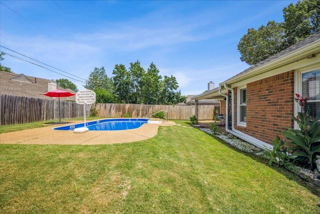 8560 SUNNYVALE ST S, Cordova, TN 38018