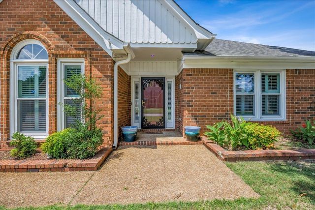 8560 SUNNYVALE ST S, Cordova, TN 38018