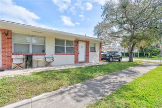 856 SW 10th St 1, Hallandale Beach, FL 33009