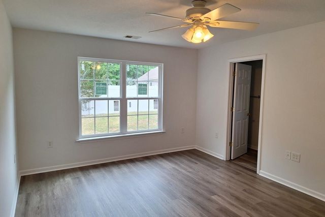 118 Red Cedar Ave., Myrtle Beach, SC 29588