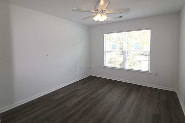 118 Red Cedar Ave., Myrtle Beach, SC 29588