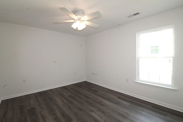 118 Red Cedar Ave., Myrtle Beach, SC 29588