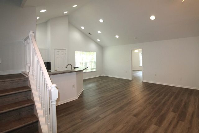 118 Red Cedar Ave., Myrtle Beach, SC 29588