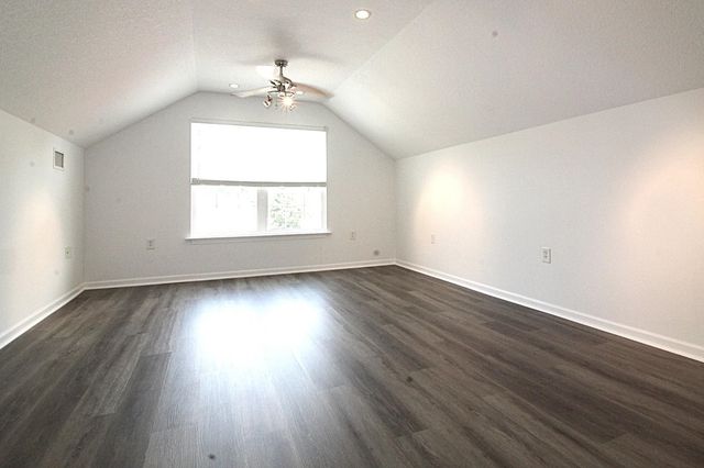 118 Red Cedar Ave., Myrtle Beach, SC 29588