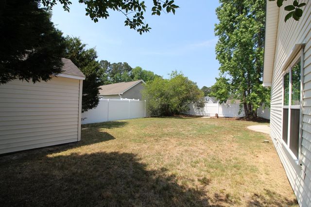 118 Red Cedar Ave., Myrtle Beach, SC 29588