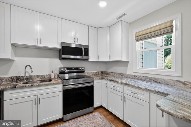 1410 FOXWOOD CT, Annapolis, MD 21409