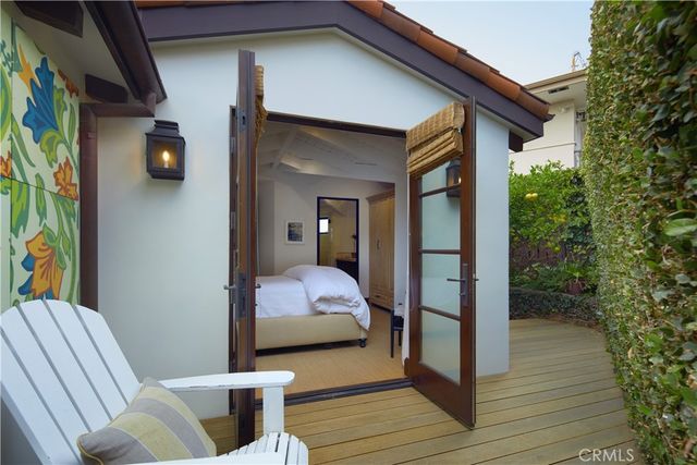 1292 Cliff Drive, Laguna Beach, CA 92651