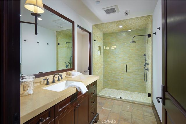 1292 Cliff Drive, Laguna Beach, CA 92651