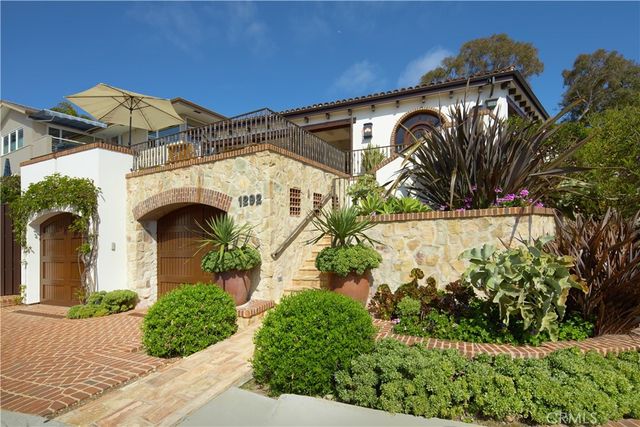 1292 Cliff Drive, Laguna Beach, CA 92651