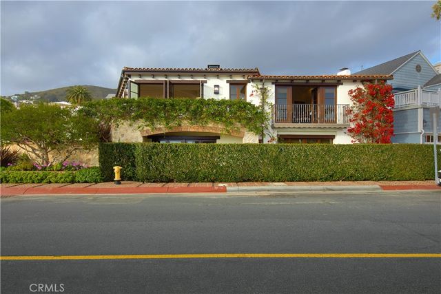 1292 Cliff Drive, Laguna Beach, CA 92651