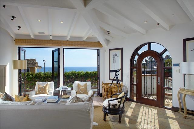 1292 Cliff Drive, Laguna Beach, CA 92651