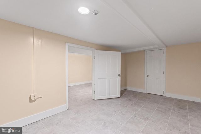 80 S 4TH ST, Mount Wolf, PA 17347