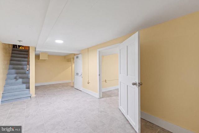 80 S 4TH ST, Mount Wolf, PA 17347