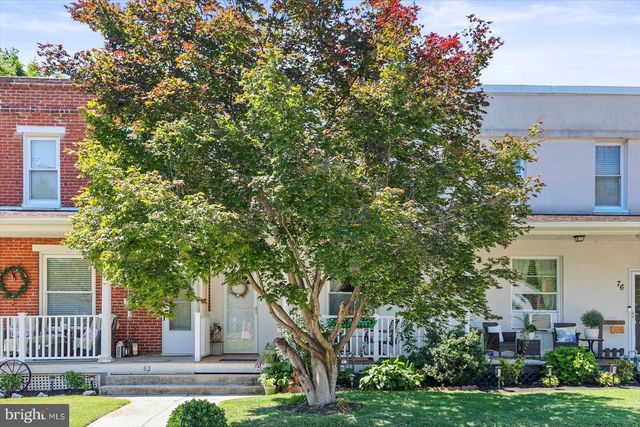 80 S 4TH ST, Mount Wolf, PA 17347