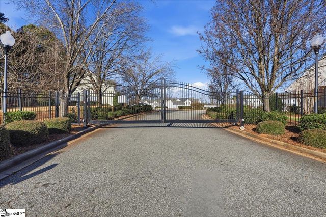 48 Ridgestone Circle, Mauldin, SC 29662