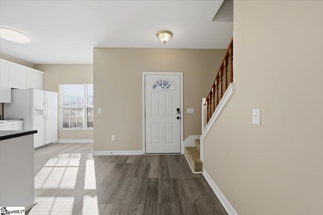 48 Ridgestone Circle, Mauldin, SC 29662