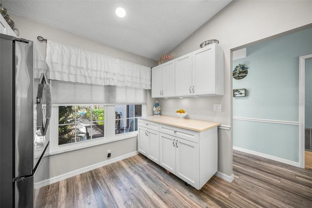 5958 CLUBSIDE DRIVE, Sarasota, FL 34243