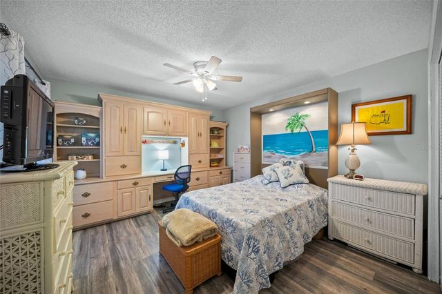 5958 CLUBSIDE DRIVE, Sarasota, FL 34243