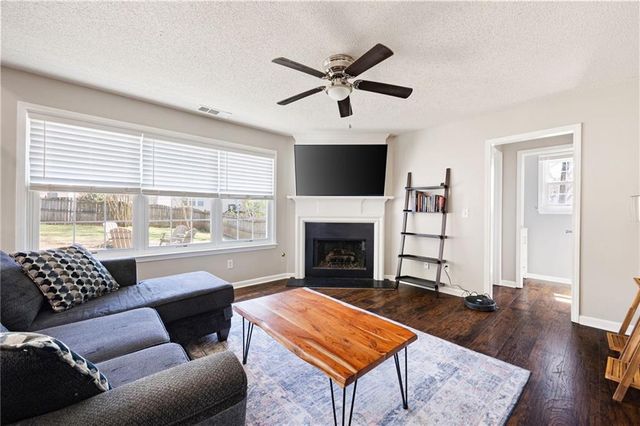 217 Creel Chase NW, Kennesaw, GA 30144