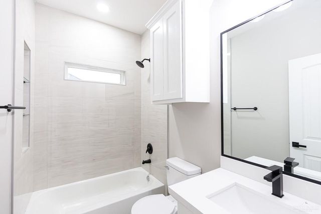 6707 S Amarillo Lane, Pharr, TX 78577