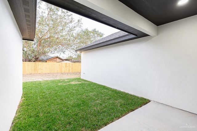 6707 S Amarillo Lane, Pharr, TX 78577