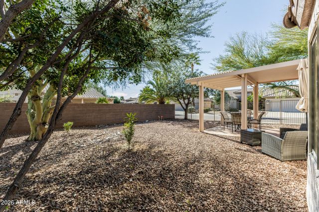 15893 W ARROWHEAD Drive, Surprise, AZ 85374