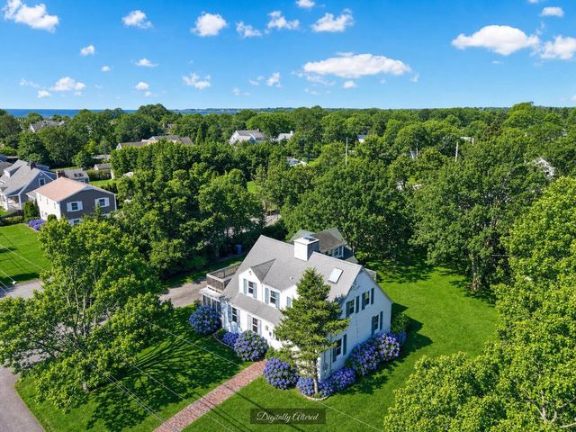 41 Belvidere Road, Falmouth, MA 02540