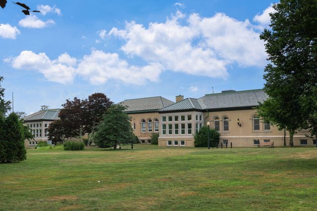 41 Belvidere Road, Falmouth, MA 02540