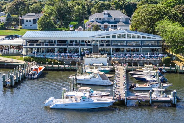 41 Belvidere Road, Falmouth, MA 02540