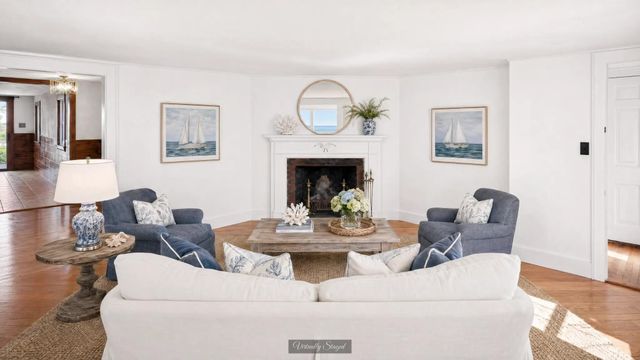 41 Belvidere Road, Falmouth, MA 02540