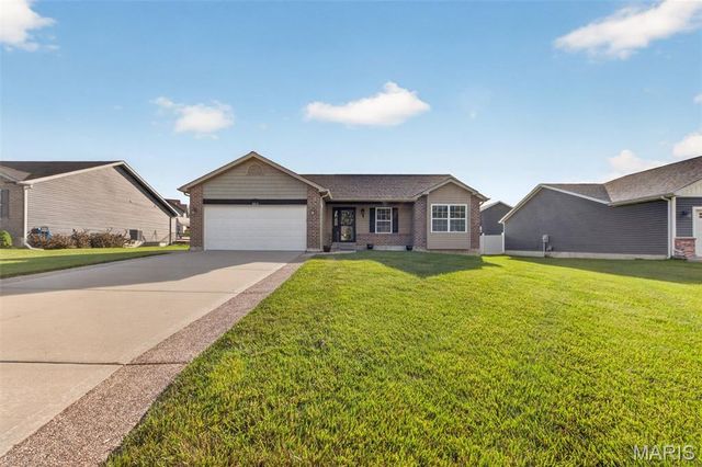 303 Mike Drive, Truesdale, MO 63380