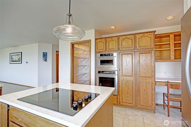 329 Burke Drive, Camano Island, WA 98282